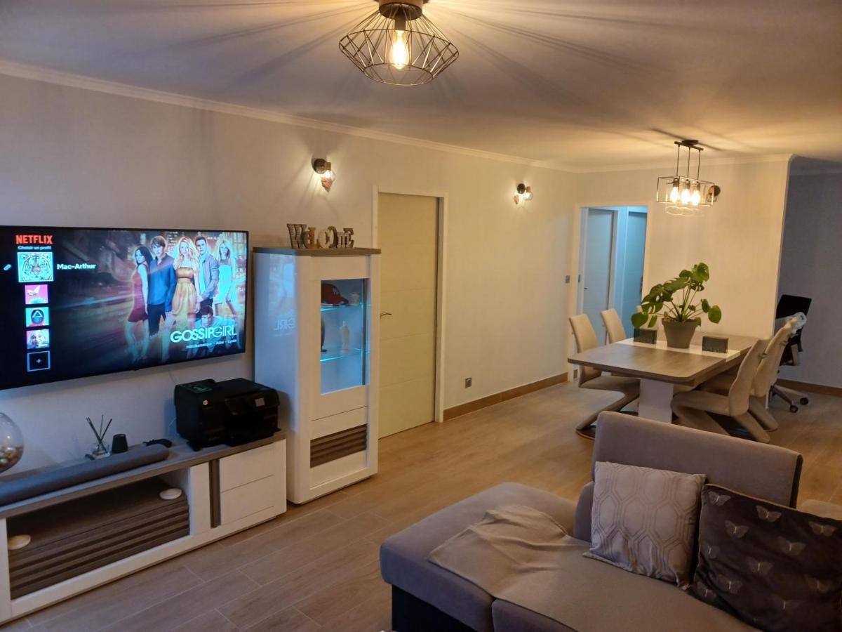 Chambre Privee/Climatisee+Tv /Petit Dejeuner Inclu/Tout Confort 讷韦尔 外观 照片