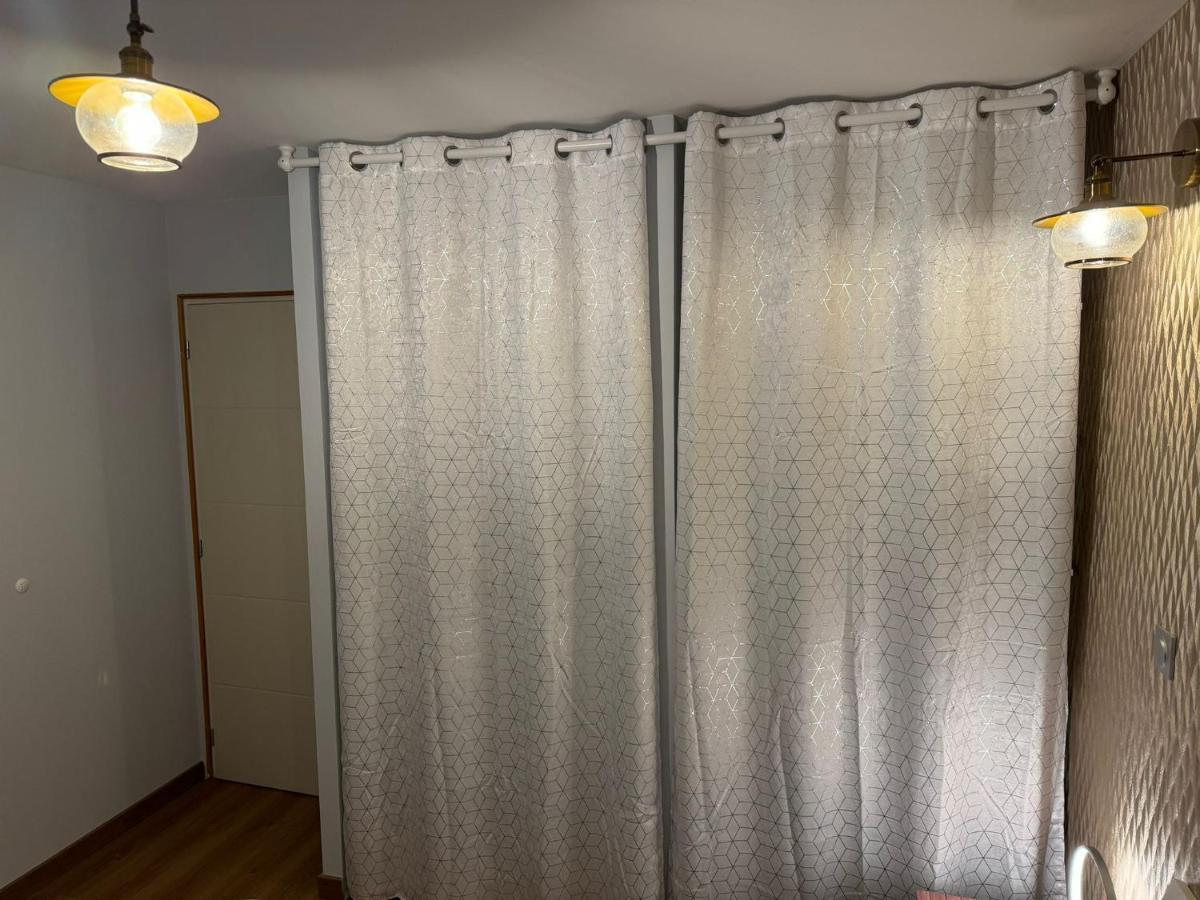 Chambre Privee/Climatisee+Tv /Petit Dejeuner Inclu/Tout Confort 讷韦尔 外观 照片